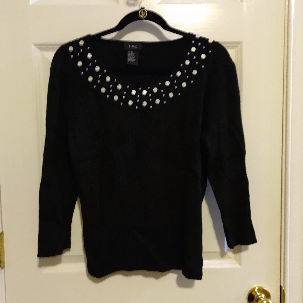 R.Q.T.  Women's Black Ribbed Embellished Long Sleeve Sweater Size XL